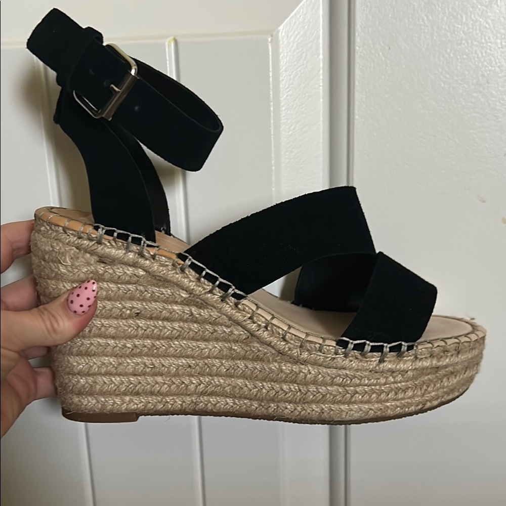 Elegant Black- Dolce Vita Shayla Wedge